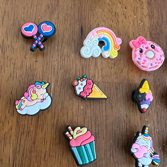 NEW Bundle 20 Piece Unicorn Themed Crocs Shoe Charms - Picture 3 of 7